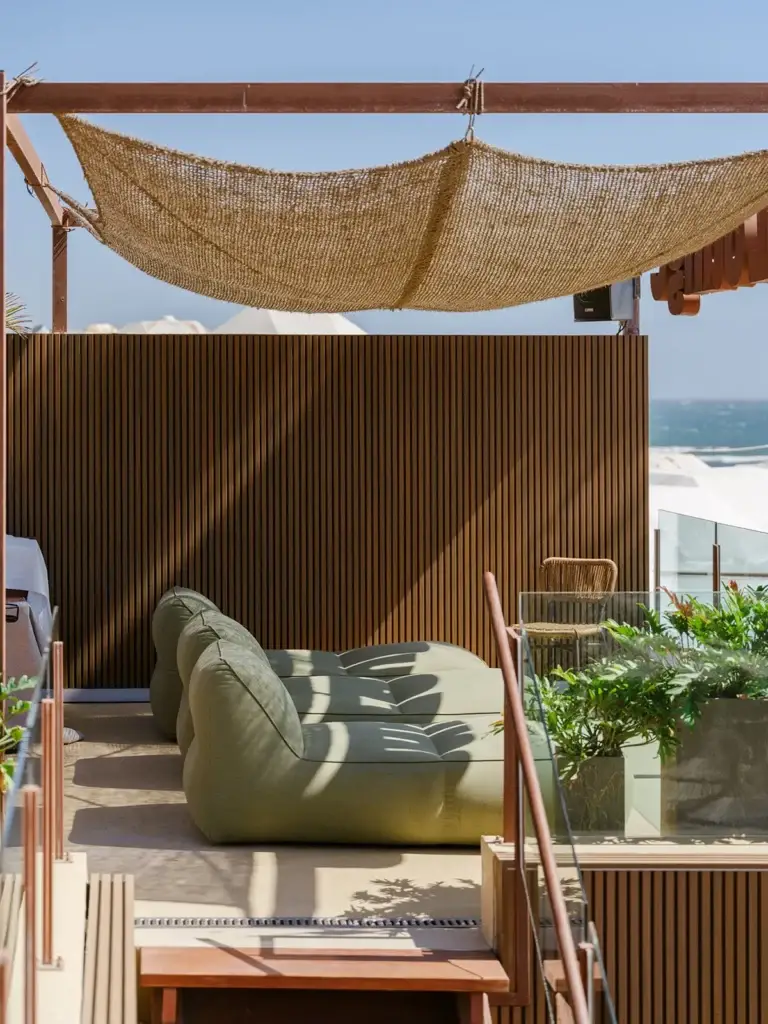 Sun Lounge con camas balinesas para eventos frente al mar en Maspalomas